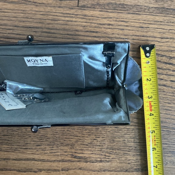 Moyna Couture Beaded Evening Bag / Clutch with Strap - Style PE2711 - NWT - Picture 10 of 10